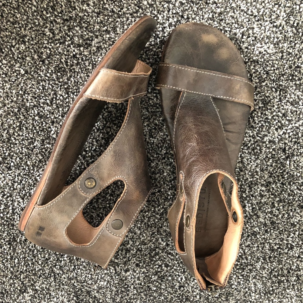 Gorgeous Bedstu Sandals